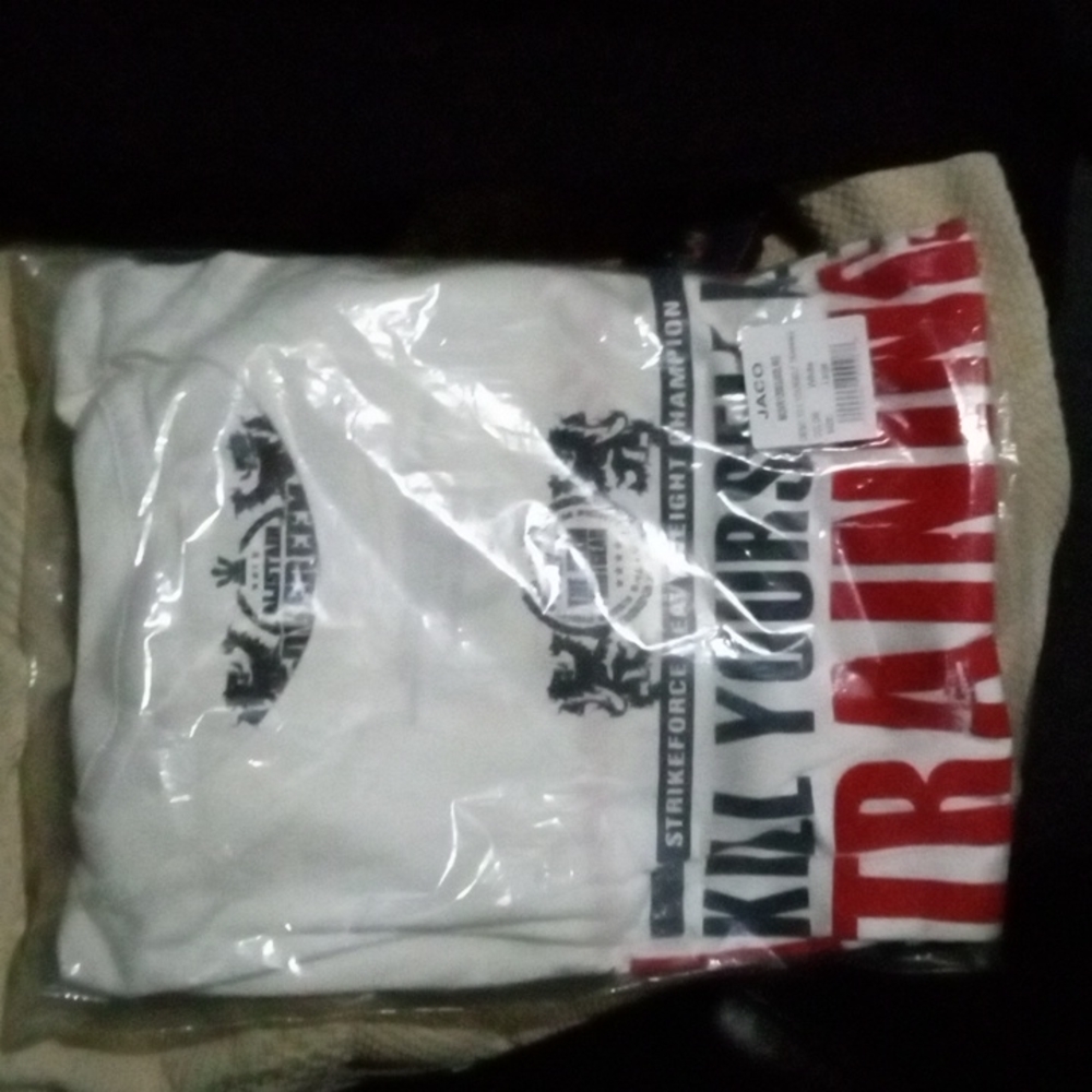 MMA shirt large